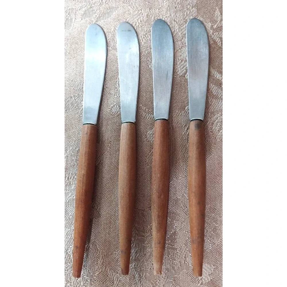 VTG 4 Small Butter Pate Knives Japan Wood Handles Lightweight 6